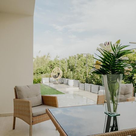 Le Jardin Apartments Kampos Marathokampou Luaran gambar